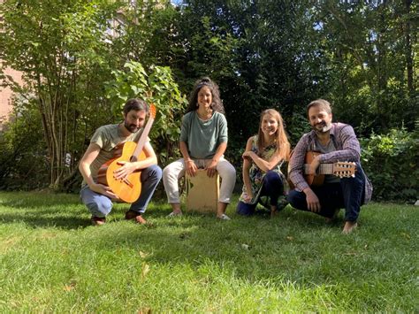 A Yemaya - Een hypnotiserende reis door Afro-Cubaanse ritmes en melancholische melodieën